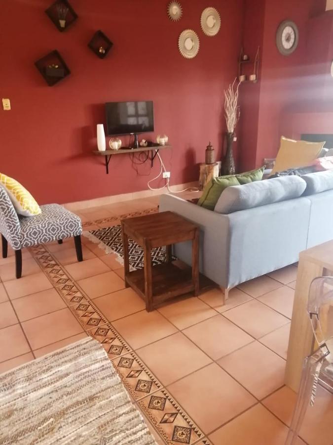 Patogeng Self Catering - Da Gama Dam View