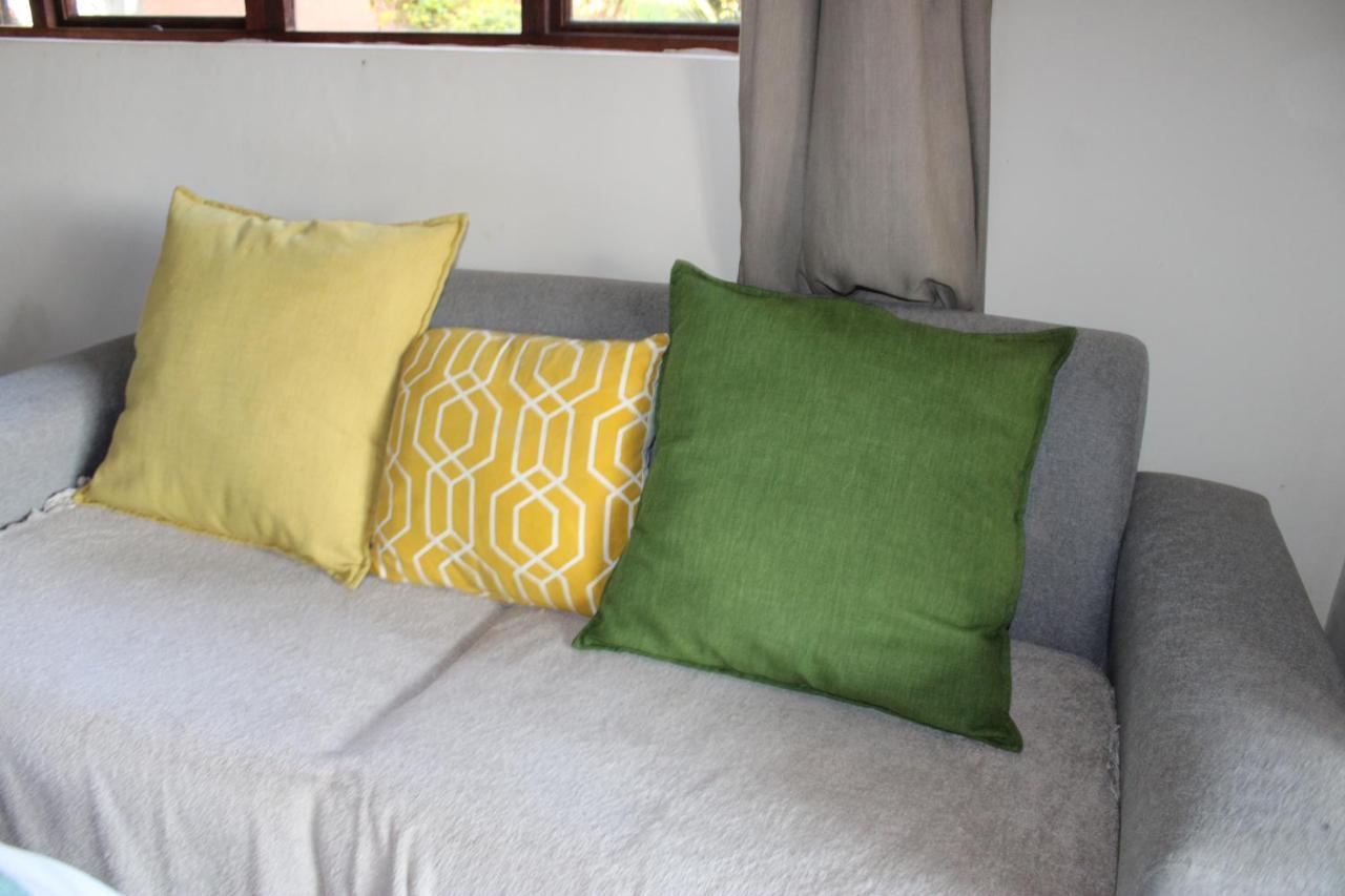 Patogeng Self Catering - Da Gama Dam View Holiday home White River