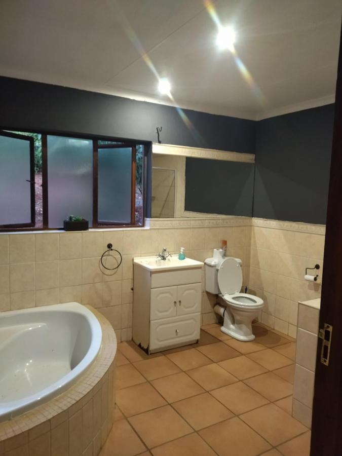 Patogeng Self Catering - Da Gama Dam View Holiday home *